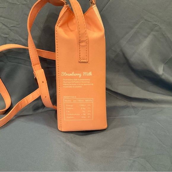 Strawberry Milk, cross body bag - Picture 2 of 3